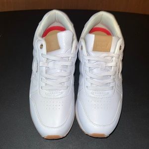 Levis white Sneakers